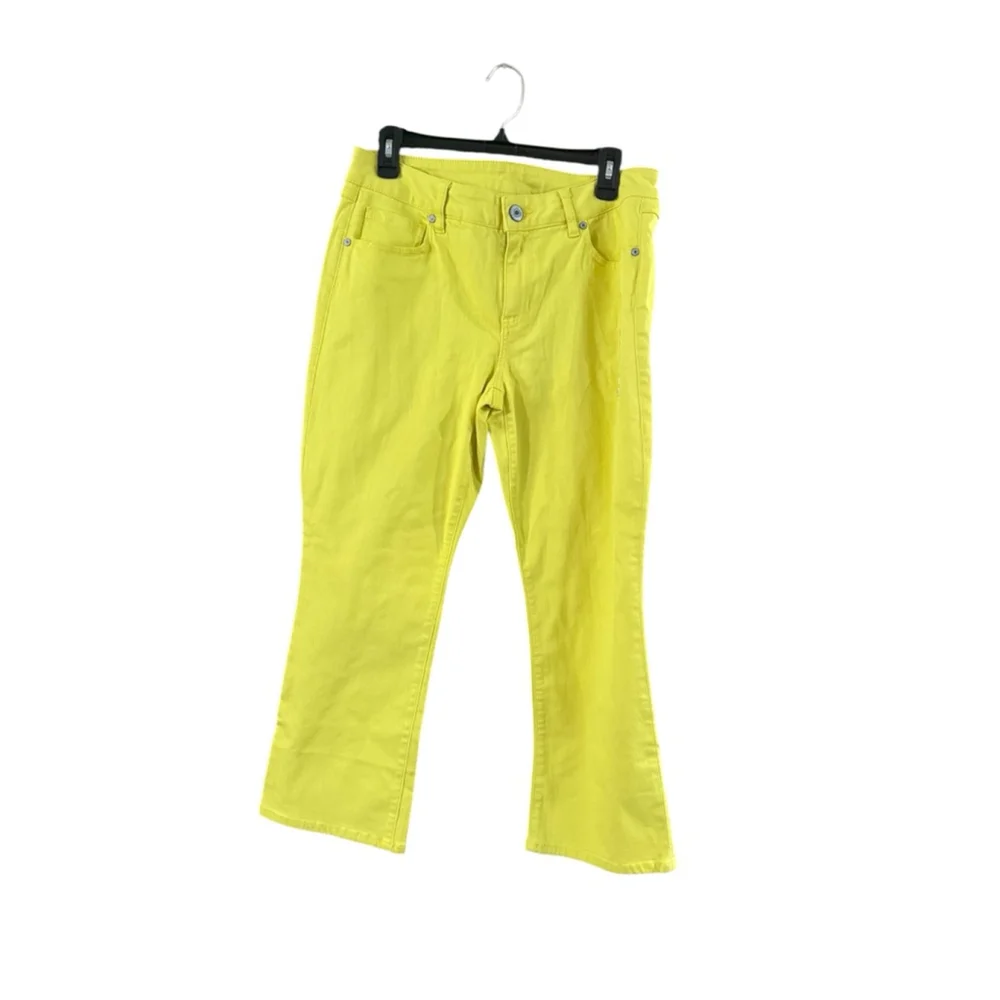 Women's Cabi Kick Flare Jeans Size 8 Yellow